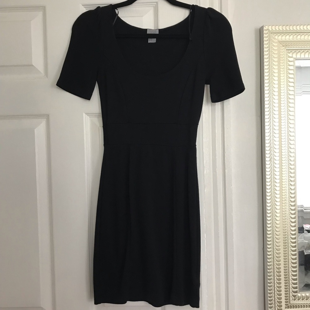 Black scoop neck dress
